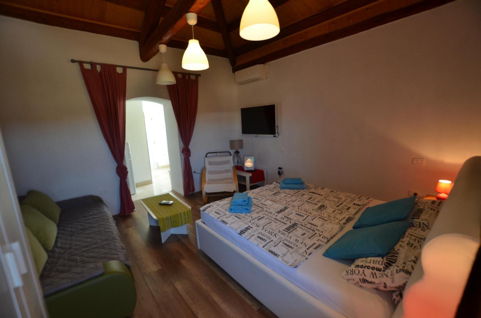 Graziella Apartment 罗维尼 外观 照片